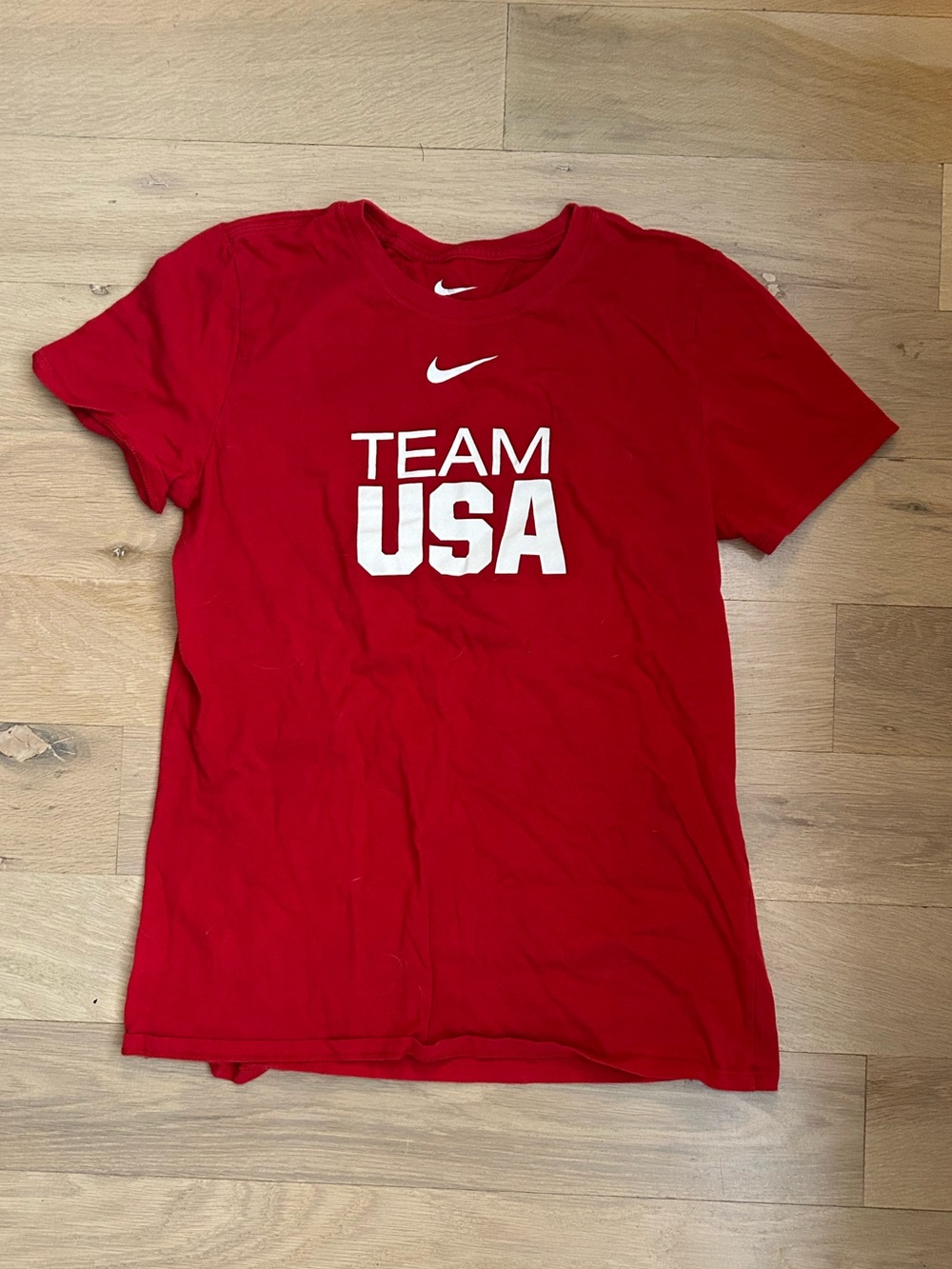 Women’s Nike Red Team USA Graphic Tee